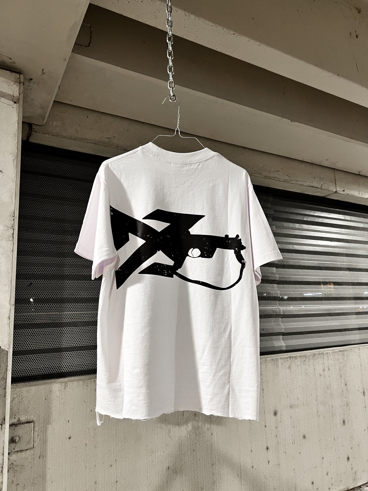 WAR AKTIVIST TEE 'WHITE'