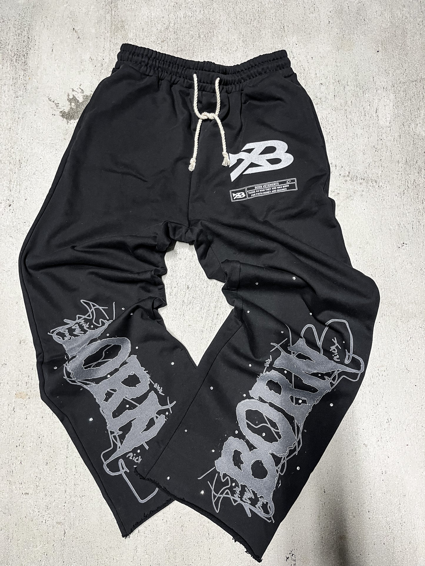 BORN SWEATSUIT SET "Vous Êtes Né Riche"